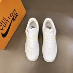 OUIS *UITTO* x OFF-WHITE x Nike 三方联名！潮酷男士休闲运动鞋，配色无敌，设计思路基本上是延续 THE TEN 的风格，Swoos