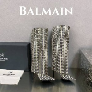 出厂价 Blamain 巴尔曼 独家首发 巴尔曼 秋冬季新款 天空印花皮革 靴子 Balmain是一个非常全面之尊贵时尚生活品牌 香港，美国，等大时尚博主及明星
