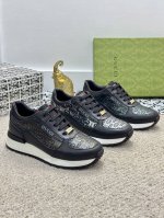 出价 实价 Gucci古奇tennis 系列，Gg运动鞋！购入原版1：1复刻，牛皮制造~私磨原版大底，绝对不用劣质的橡胶底，纯手工拉帮套包工艺，细节精致，上脚无