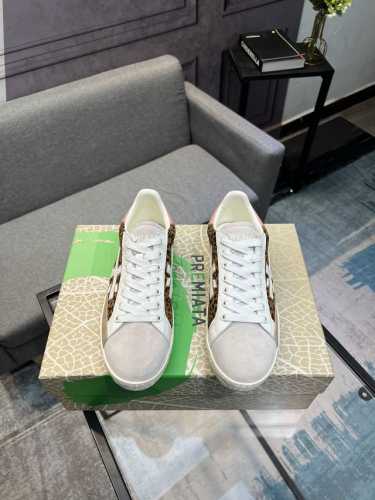 Premiata 普瑞米亚达 时尚、运动、休闲、慢跑、情侣鞋。 普瑞米亚达意大利名品百年历史，所有工艺全手工打造，米“字一样的logo简称米字鞋。完美的融合了传