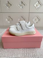新色 Acne Studios 最新爆款笑脸魔术贴厚底小白鞋 市场高版本 原版购入开发 做货 此款魔术贴运动鞋从上世纪八十年代网球鞋汲取设计灵感，选用皮革制成，