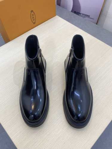 品牌：Tod’S 托德斯。 原版一比一开模，.！经典潮流款式、永不过时，内里意大利进口牛里耐磨橡胶大底专业纯手工制作，柔软舒适吸汗清新简易风格[转圈]高端大气专