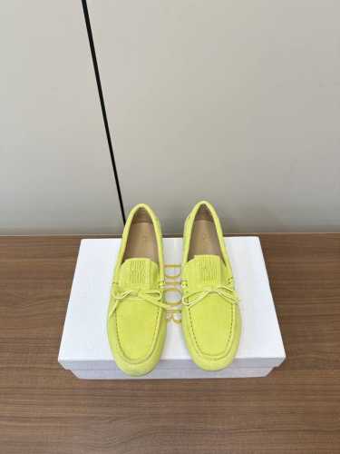 dior｜迪奥25P春夏新款超轻果冻系列乐福鞋 全新 版面力求打造时尚经典单品 巴黎时装周第一场分量十足的大秀场打造的新品 灵感由D主设计师巧妙结合在完美鞋型上