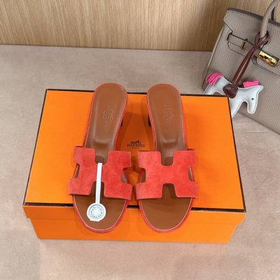 出厂价 Hermes 爱马仕H拖鞋Oasis 凉鞋系列 时尚又百搭 超级舒服 每个细节都做到极致 原版swift小牛皮 原版1:1独家私模鞋面 原版真皮大底 跟
