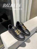 女款 男款 Balmain 巴尔曼 巴尔曼 最新 春夏 经典运动鞋 独家首发 香港、美国、巴黎各大时尚博主及明星同款。 男女同款休闲鞋 。 海外订购原版，1:1