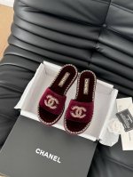 Chanel 25C春夏新款全系列链条拖鞋全系列首发 专柜有的我都有！高版本高品质鞋面牛皮 原版面料 内里羊皮 原版大底Size:35-39 其他码数定