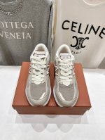 顶级版本 男码+20 Loro Piana X New Balance 联名款 Lp X Nb 990V6系列情侣款运动鞋 意大利顶级奢侈品牌loropiana