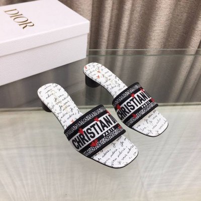 平底 高跟 迪奥 Dior 七夕限定 春夏新款一字拖拼色女鞋 Cd字母logo立体刺绣圆柱跟凉鞋 方头粗跟果冻色露趾拖鞋 市面顶级版本 鞋面：原版一致高温水溶棉