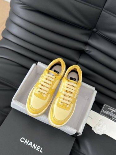 Chanel 24B糖果新色新款运动鞋 白色网球sneakers穿搭最近话题热度有点高 这双也来的刚刚好！ 鞋面牛皮拼接鞋面 原版双色phylon底 Size:
