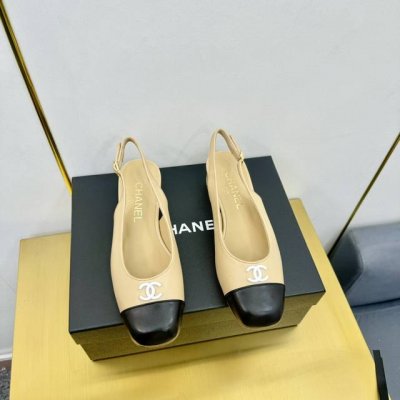 Chanel香奈儿 2024专柜顶级玛丽珍单鞋拖鞋 这款经典设计；各大社交平台热门的款式晒图 简直疯抢了、明星仙女们的挚爱 多元化非常百搭，不卡脚也不会磨脚 质