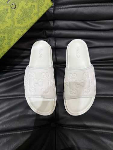 38-45 GUCCL高端精品 奢品拖鞋，1:1高端品质，休闲阳光宽松舒适型，最高版本高品质精品，经夏季必入哦！
