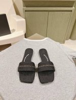 A*lexander~ Wang亚力山大 王2025s早春最新爆款拖系列，各大网红明星纷纷开秀！ 官网同步最新款，专柜最高版本懒人增高拖，市场独家原单包装，原单