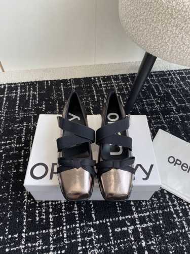 代购级 Open Yy 24Ss 秋冬新款 韩国 复古 芭蕾鞋 新款持续上新中！Openyy最新款芭蕾舞鞋 这款也很美的噜！ 仔细看好像在光下会闪光哎，网状的设