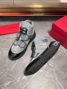 ferragamo 菲拉格慕 。官网新品冬季中帮休闲鞋 更新高品质休闲鞋进口头层小牛皮配官网透气防水布，舒适透气，牛皮内里 配码:39~44 38 45订做不退