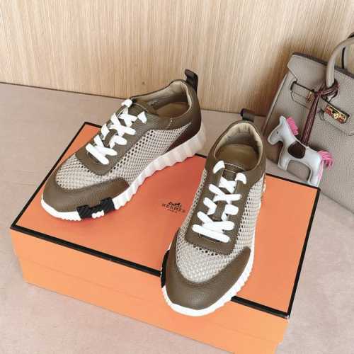 女款 男款20 Hermes Bouncing运动鞋系列 时尚又百搭 上脚超级舒服 轻盈鞋底装饰撞色图案 打造百搭时尚风格 每个细节都做到极致 独家定制私模H鞋