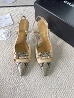 25Ss早春新品Chanel Vintage中古 尖头蝴蝶结后空高跟拖鞋 鞋面小羊皮拼接鳄鱼纹皮 内里垫脚舒适羊皮里 跟高：6.5Cm 鞋底：真皮大底 码段：3
