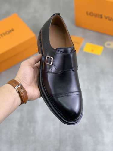 出厂价 实价 Louis Vuitton 新款lv路易威登 * 顶级版本 Lv经典皮鞋！选用进口原版开边珠小牛皮 高端猪皮内里 原版耐磨橡胶组合大底！高品质精品
