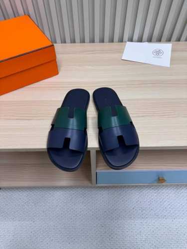 橡胶底 Hermes 爱马仕lzmir系列！复古 二舅拖鞋 H拖 凉鞋原版购入开发 做货 小牛皮和麂皮山羊皮凉鞋，经典“H”型鞋面 此鞋款是您衣橱中的点睛单品，