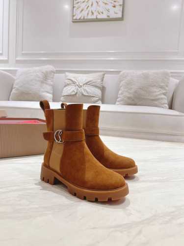顶级版原版盒Christian Louboutin 2025S原版做货重工cl 新款粗跟厚底靴 筒高15Cm ～材质：进口小牛皮内里：羊皮里大底：原版开模1:1
