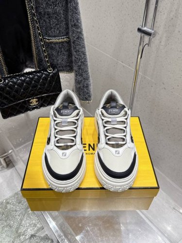 顶级版本 男款 Fendi 2025春夏新款厚底运动鞋男鞋休闲鞋整双鞋子采购Zp开发打造，全部定制材料，独家开模大底，细节全部对版出货，连包装也做到跟正品一样。