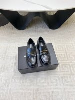 出厂 Alexander Wan* 25Ss最新款 明星同款厚底轻便玛丽珍超多明星鞠婧祎杨幂等同款亚历山大王乐福鞋！超级舒服！厚底很轻！！！超厚的鞋底带来的是非