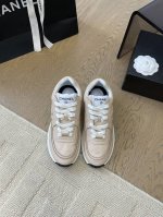 Chanel新款运动休闲鞋 百搭小白鞋 款式搭配不会出错 撞色搭配活力满满啊 侧面注塑logo 上脚很秀气 鞋面原版定制牛皮 原版大底 Size:35-40