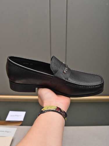 P 跑量原单品质 品牌：Ferragamo 菲拉格慕 码数：男码38 44 45可以定做 等级：官网同款 高端品质男鞋 材料：原版头层小牛皮 水染牛皮内里原版