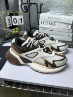 情侣款老爹鞋运动鞋 Amiri Runway Skel Top 骨头鞋之前黑白 熊猫 白蓝配色已经有不少人热捧 24早春款更是热度不减潮人必备单品 老爹鞋，复古