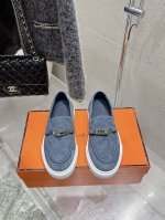 代购级 情侣款 男10 Hermes 爱马仕 H家 Game Kelly扣厚底乐福鞋 小牛皮乐福鞋风格免系带休闲运动鞋，搭配功能性镀钯Kelly鞋扣。 原版定制