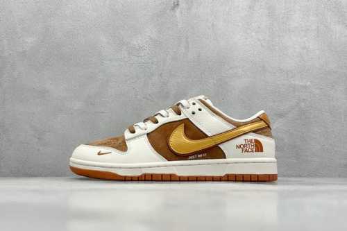 現貨 终端放店XC版 Nk SB Dunk Low 北面联名 米棕黄勾 周年高端定制 低帮休闲板鞋#定制鞋盒 大厂纯原品质出货 超高清洁度 皮料切割干净无任何毛