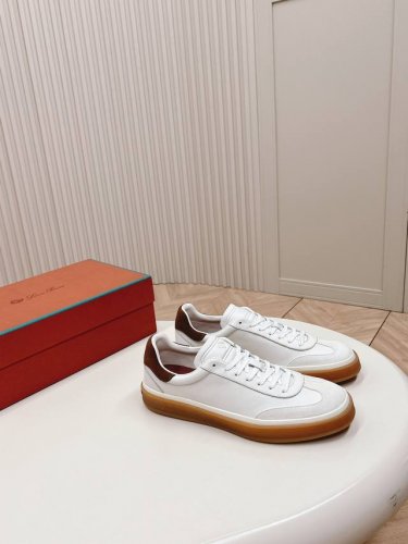 出 男款 Loro Piana 诺悠翩雅tennis Walk系列 Lp德训鞋 休闲 运动鞋 板鞋 原版购入开发 做货 这款新款绒面革网球鞋采用超低帮设计，适合
