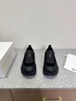 Amomento 小众潮牌 25Ss早春新款 韩国首尔独立品牌 休闲户外鞋 上脚超级显瘦，大底柔软舒适，脚感非常好，日走万步都不会累的那种 款式简约高级，可日常