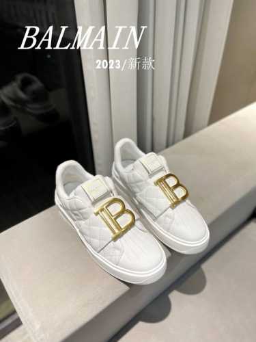 女款 男款 Balmain 巴尔曼 巴尔曼 最新 春夏 经典运动鞋 独家首发 香港、美国、巴黎各大时尚博主及明星同款。 男女同款休闲鞋 。 海外订购原版，1:1
