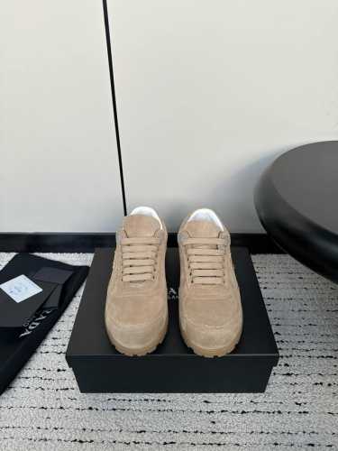 男码+10 Prada 24Ss 普拉达新款系带 情侣款 德训鞋 踩上去无比舒适，有支撑感，随便暴走一整天都不磨脚 鞋型设计也是很秀气，自留款一年四季都能穿，也