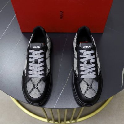 雨果HUGO 最新上市、进口原版牛皮拼接、高级原版图案。高端1:1开模定制，原版发泡耐磨柔软大底，更轻便，防滑。时尚主打潮流，百搭爆款。散发时尚休闲气息，时尚