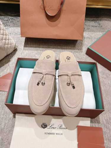 高版本 主打多色 出厂女款 男款 Lp新品发售loro Piana 官网同款针织拖鞋｜采用 Wish 羊京面料制作｜鞋面采用独特针织面料制作工艺｜双层羊皮，垫脚