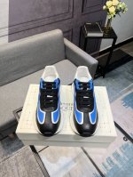 Alexander Mcqueen正品爆拆 1：1顶级麦昆原版皮料白色进口丝绸皮 原版白色鞋盒 布袋手提袋 全套包装、多送一副鞋带！后包工艺采用进口定型机热熔胶