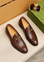 商品商标：Gucci 古驰 休闲皮鞋正码码数: 39-44 38.45.46订制商品材料：精选 进口头层小牛皮鞋面+原版五金扣，进口牛皮内里 强烈立体视觉效果，