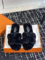 代购级 爱马仕hermes经典泰迪毛拖，各大网咖主推款，顶级品质 蓬松柔软舒适羊羔毛 羊毛 真皮大底 Size：#35-42 41 42订做不退换