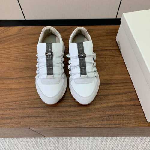 Brunell* Cucinell* 新款休闲运动鞋。鞋面采用进口牛绒纯手工串联珠链配饰！内里垫脚是高密斜纹棉布，原版开模大底！上脚超舒适。 码数：35-42