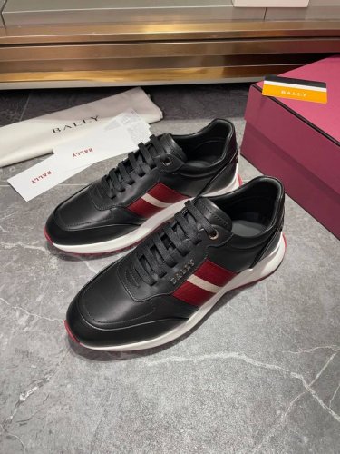 BALLY 巴利 is-高端品质 原单-鞋面纳帕小牛皮 摔纹牛皮 空压品牌logo-内里 垫脚 顶级牛皮，-大底 超轻TPU橡胶发泡 成型大底-超高品控 做工精