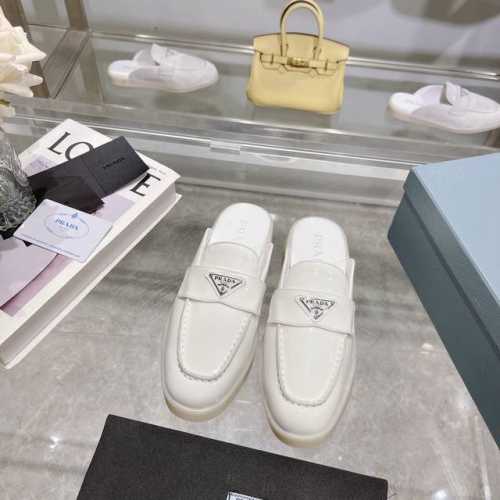 工厂价 普拉达prada 最新款乐福鞋半拖鞋 火爆系列 演绎都市风尚 设计彰显功能性与科技感 新颖压花橡胶三角形徽标展现品牌标志性元素 全牛皮鞋面，上脚无敌舒服