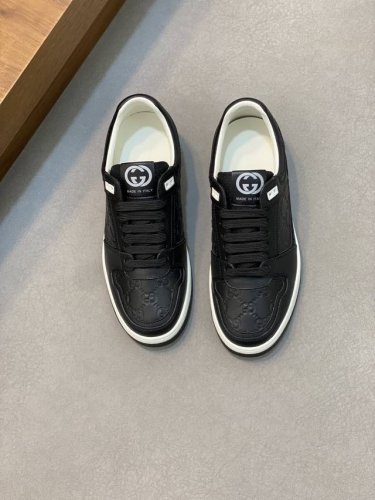 Gucci 古驰-高端品质 原单-鞋面：纳帕小牛皮、荔纹小牛皮、压花品牌图腾-内里：水染牛皮-大底：超轻tpu 橡胶；双色成型大底-超高品控 做工精细：凸显 高