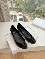对版马吉拉包装G002所见即所得代购级别Christianloubouti*&Maisonmargie*联名款顶级代购版本 绝美分趾平底芭蕾单鞋 分趾+红底的双