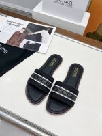 mlchael 新款 面料 牛皮 内里 羊皮，码数 35-43出厂价 真皮底