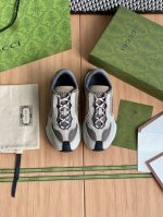 Gucci Run系列情侣款整双鞋子采购Zp开发打造，全部定制材料，独家开模大底，细节全部对版出货，连包装也做到跟正品一样。码数:女35-40 男39-44