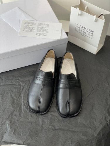 女款 男款定做不退换 白色开边珠定做不退换高定品质！Maison Margiela MM6分趾鞋 Tabi 意产植鞣羊皮！欢迎对比 真正的原版大底！情侣码数Si