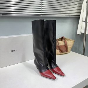 高品质出厂 ！小众潮牌immi Ss秋冬新款绝美拼色小猫跟尖头长靴简约百搭款！小众潮牌immi拼色长靴简单时尚，撞色设计成为亮点潮流感十足，轻松塑造出时髦的少女