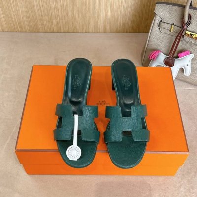 经典掌纹粗跟系列 』出厂价 Hermes 爱马仕H拖鞋Oasis 凉鞋系列 时尚又百搭 超级舒服 每个细节都做到极致 原版swift小牛皮 原版1:1独家私模鞋