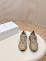 出厂 ，情侣款 迪奥 Dior 新款休闲运动鞋跑鞋老爹鞋 真的酷毙了，未来感十足原版完美复刻！全对版材质 模具！女码35-40，男码38-44